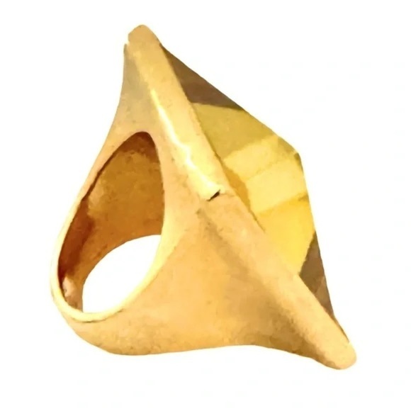 KATE SPADE • Gold Set In Stone Citrine Yellow Crystal Cocktail Ring - Picture 3 of 9